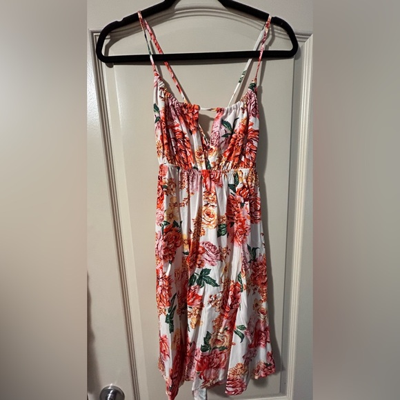 Maaji Floral adjustable dress size medium - Picture 10 of 10